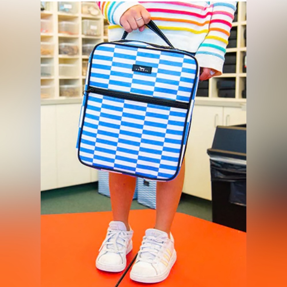 Scout Tall Order Classic Lunch Box, NWT - Picture 3 of 7